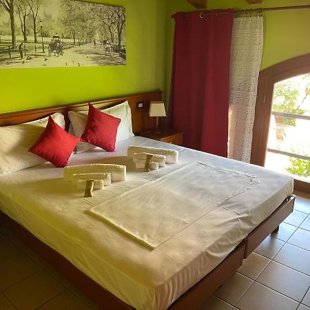 Hotel Al Bosco Сона Екстер'єр фото
