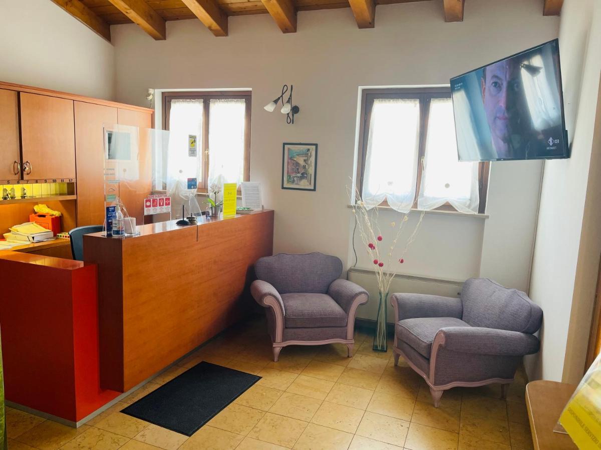 Hotel Al Bosco Сона Екстер'єр фото